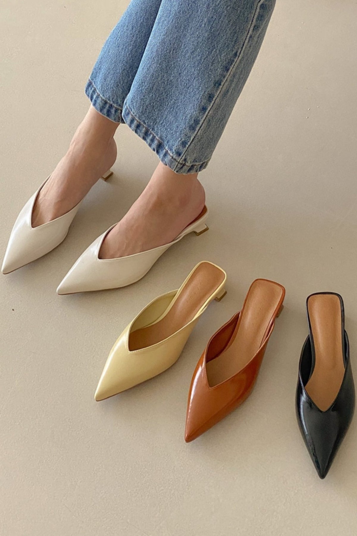 Pointed-Toe Heel