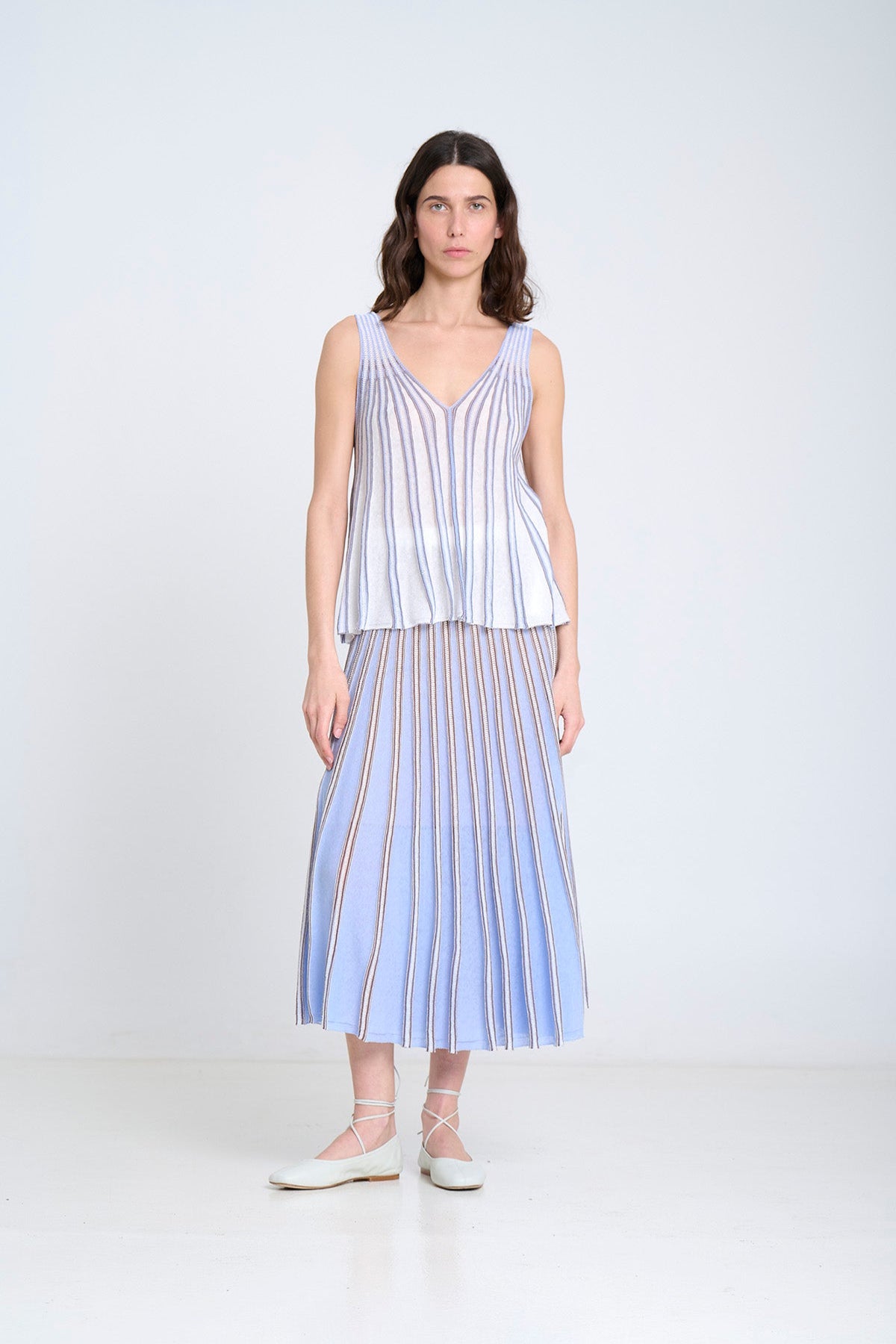Striped radial knit skirt