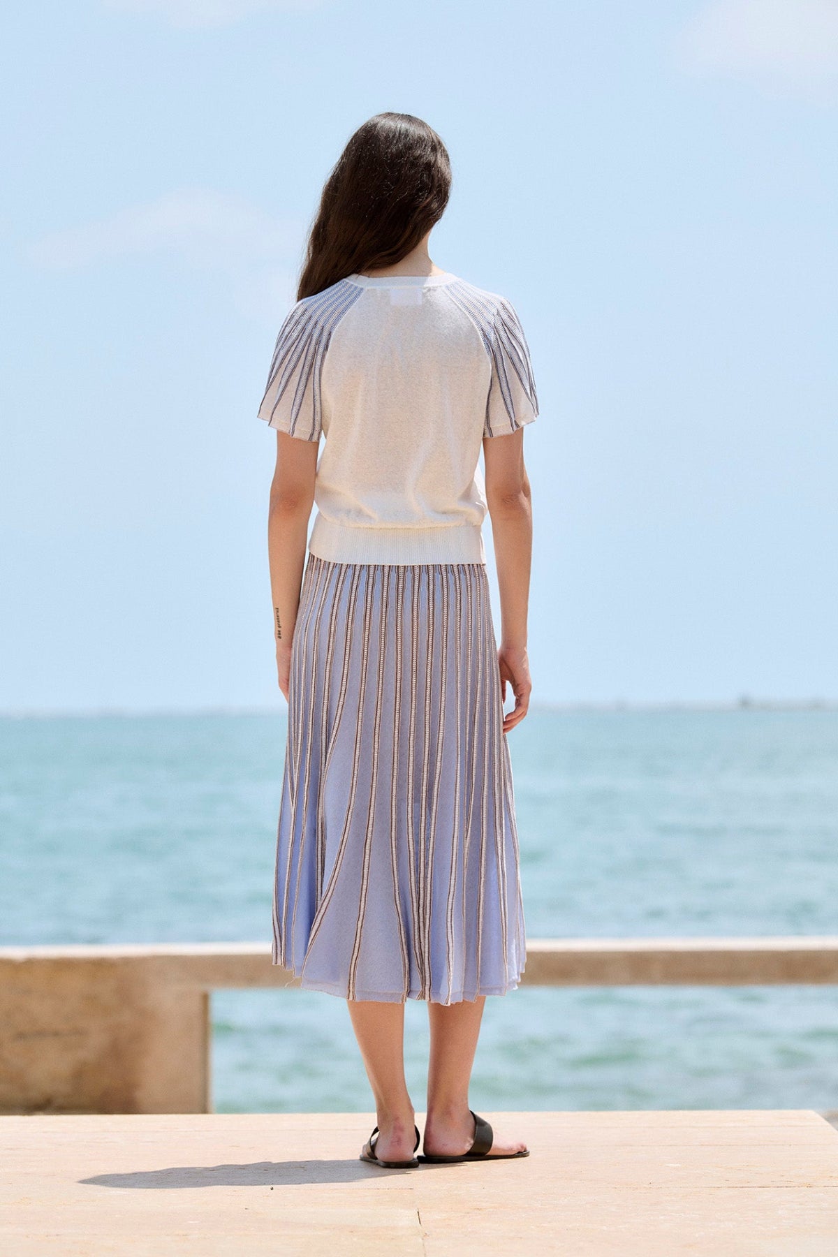 Striped radial knit skirt