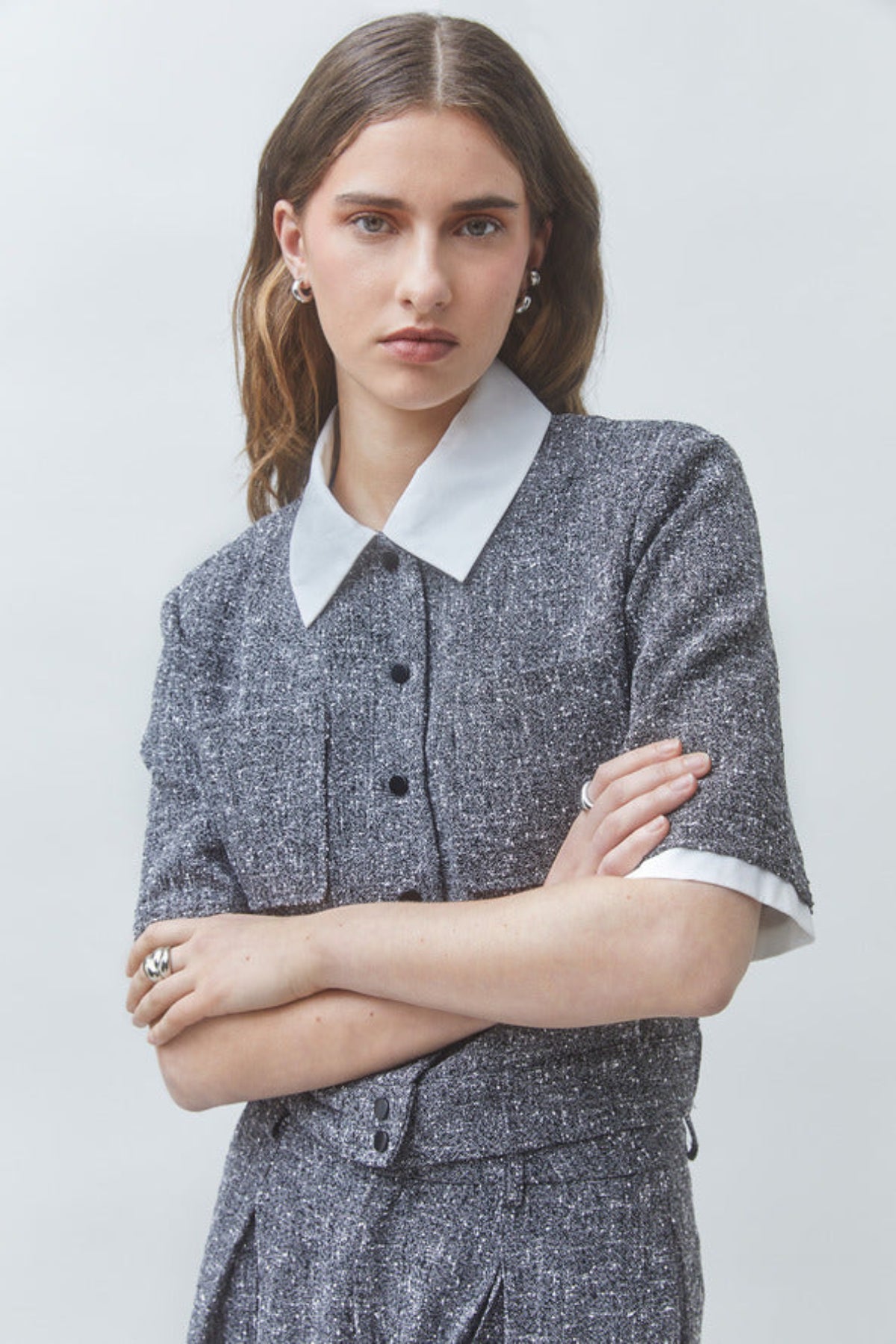 LINO Short-sleeved sequinned blouse