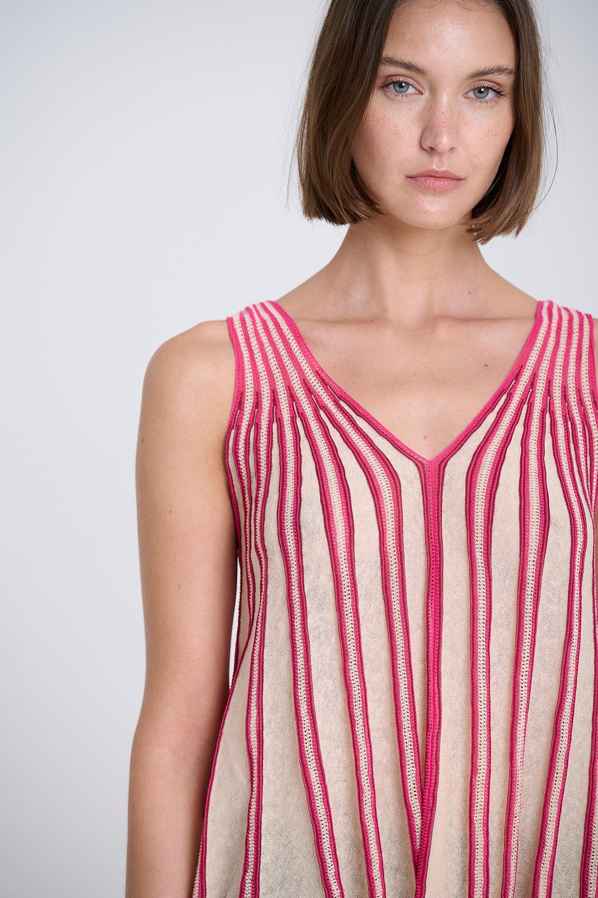 Radial knit top