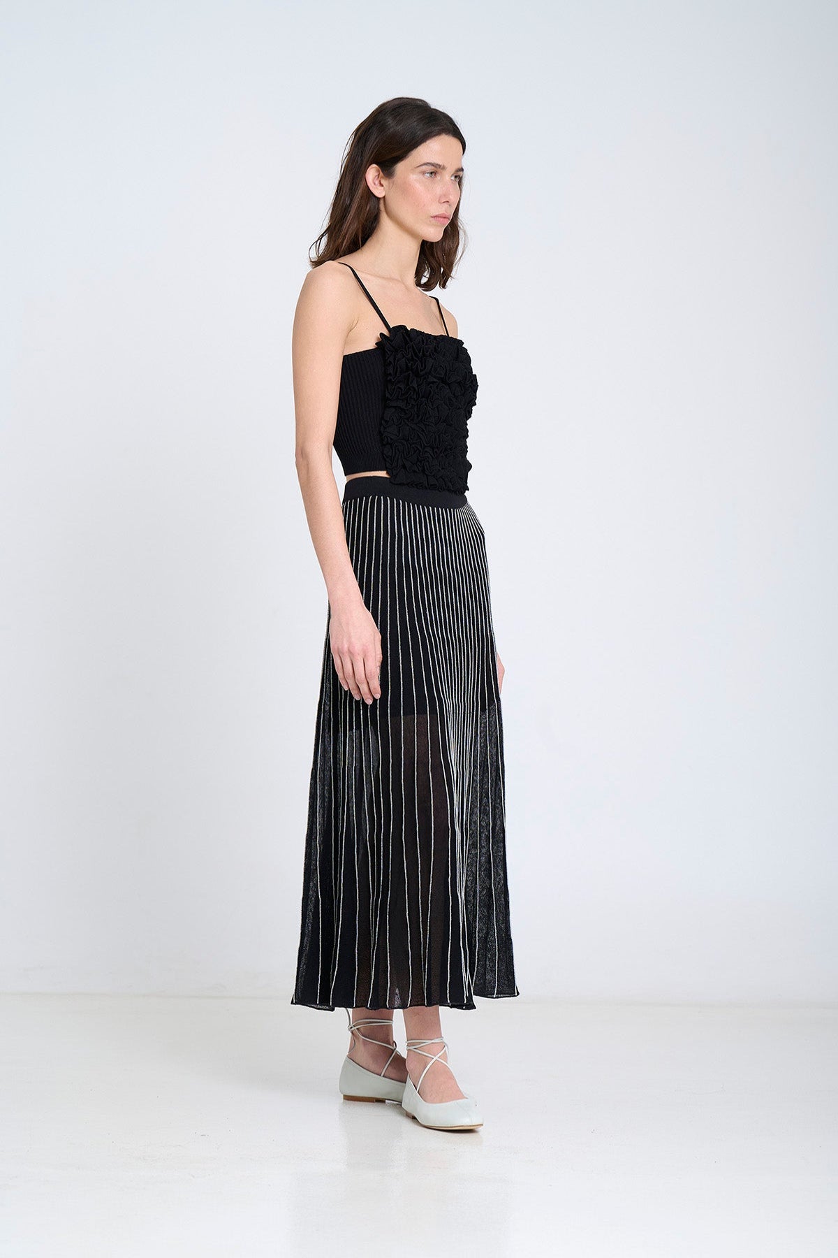 Midi radial skirt